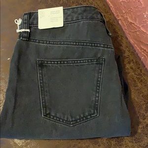 Universal thread black high-rise straight leg